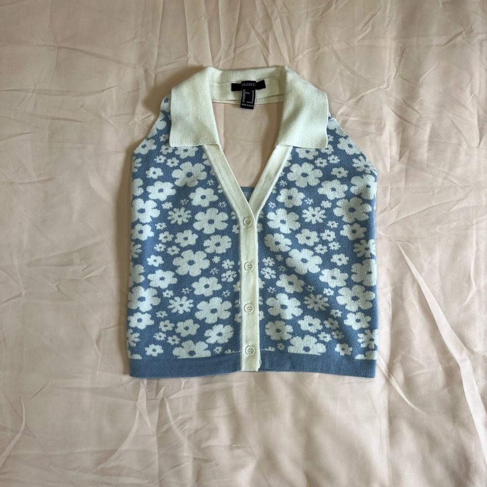 F21 Halter Top - blue/white